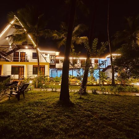 Pv Cottages - Serenity Beach Пудучеррі Екстер'єр фото