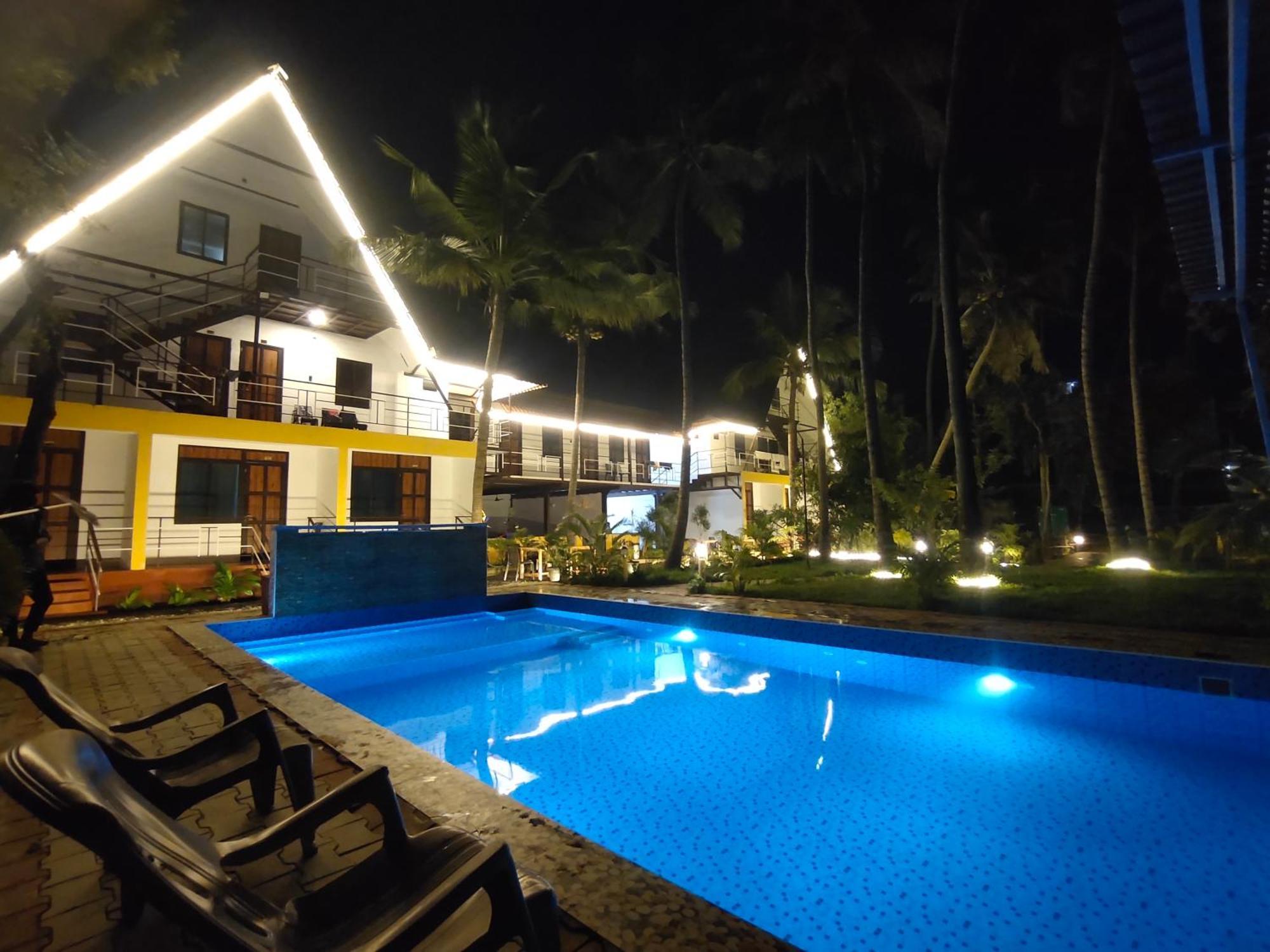Pv Cottages - Serenity Beach Пудучеррі Екстер'єр фото